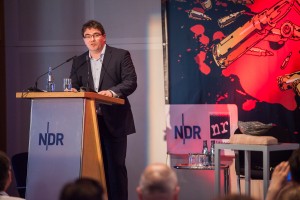 Die Laudatio hielt Hauke Friederichs. Foto: Sebastian Stahlke
