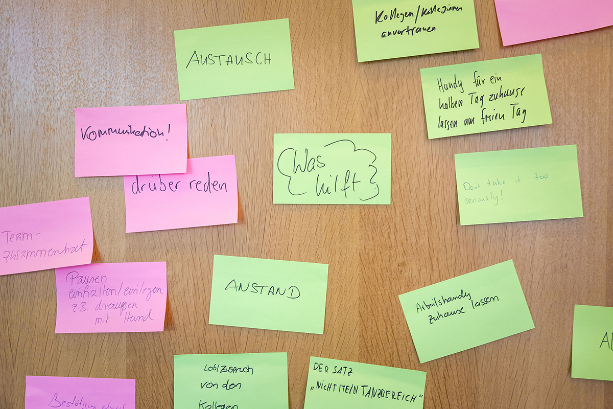 DEUTSCHLAND - HAMBURG - „Chill mal! 10 wirklich praktische Tipps gegen Stress im Redaktionsalltag“ an der Jahreskonferenz NR26 von netzwerk recherche e.V. - 12. Juni 2026 © Raphael Hünerfauth - https://www.huenerfauth.ch