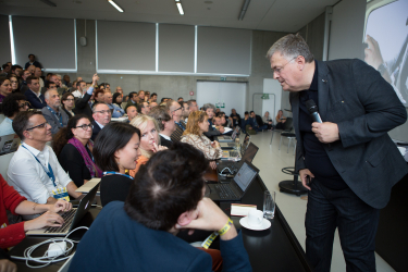 190926-GIJC-1527-Lecture-Hall-150-Henk-van-Ess-Geolocation-0004-nina-weymann-schulz