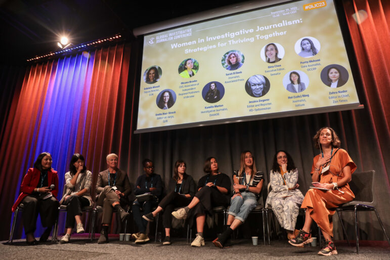 Das GIJC23 Podium zu Frauen im Investigativjournalismus. Foto: Smaranda Tolosano für GIJN